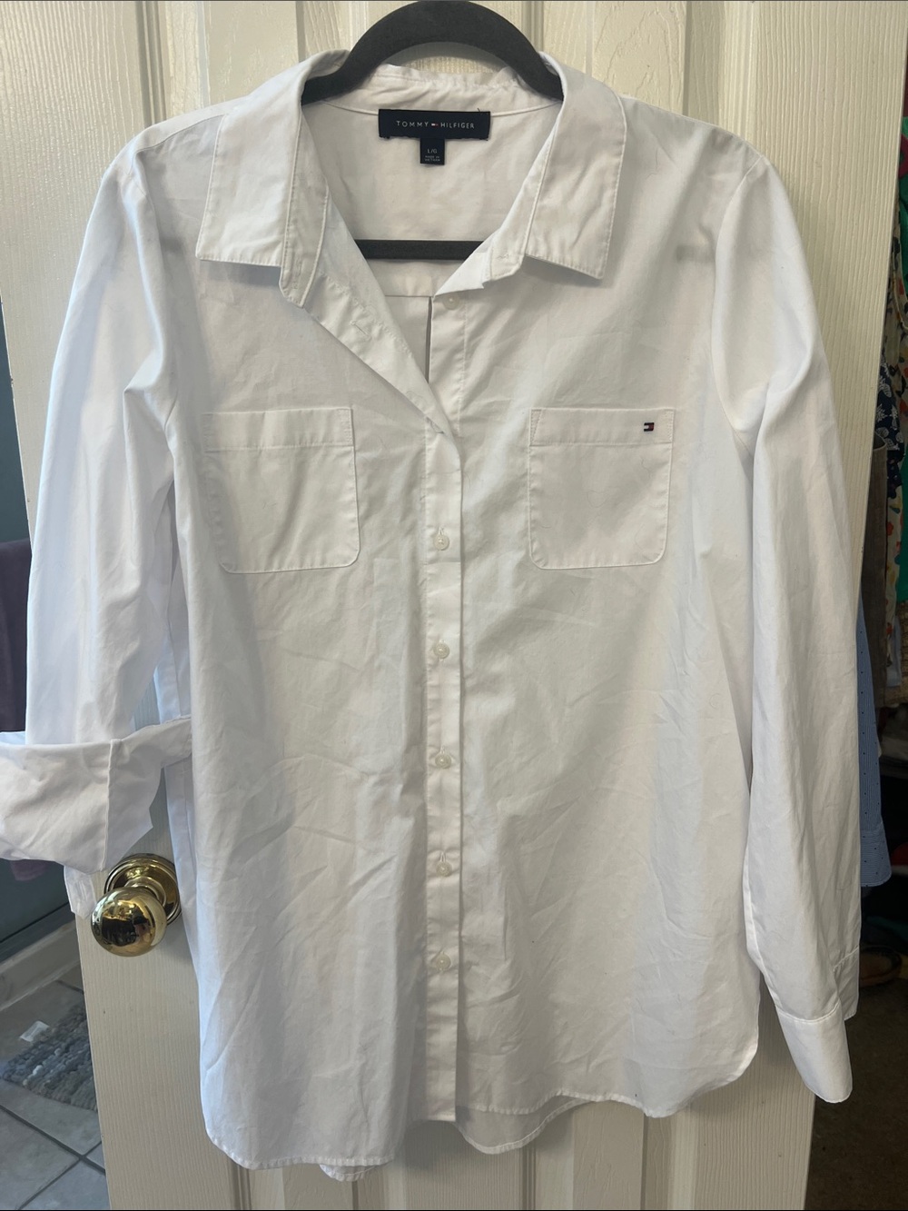 Tommy Hilfiger White Men’s Button-Down Shirt with Chest Pockets